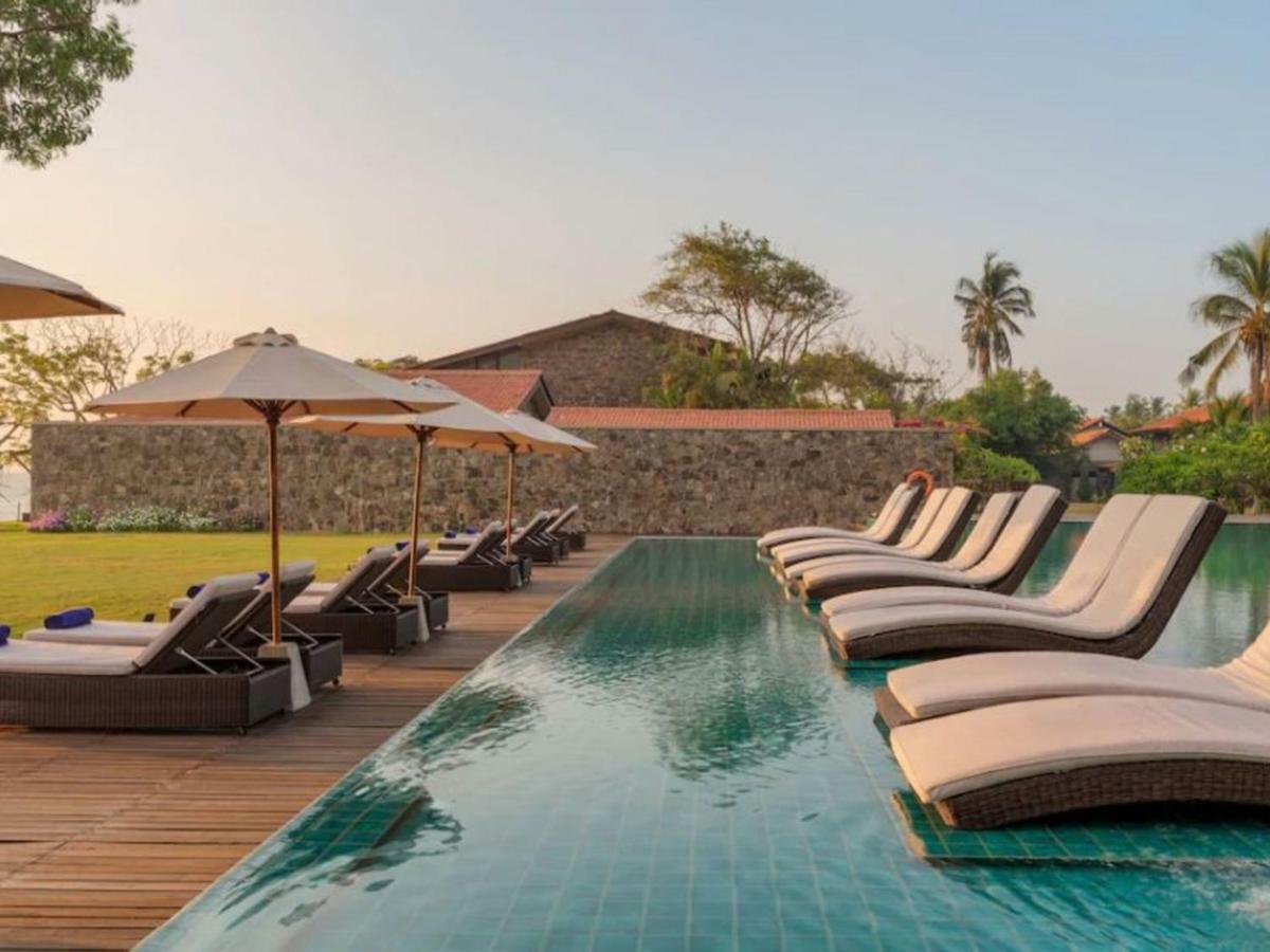 Regenta Arie Lagoon Negombo Exterior foto