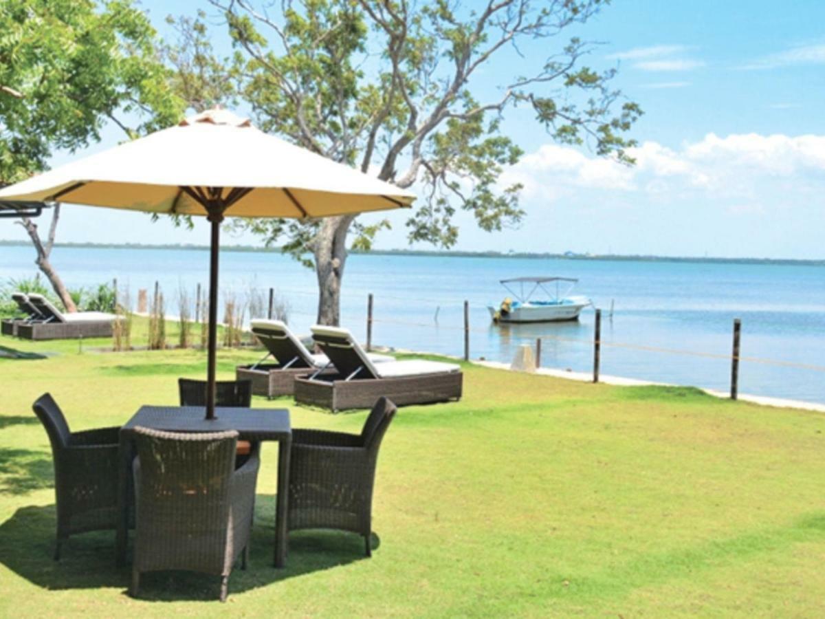 Regenta Arie Lagoon Negombo Exterior foto